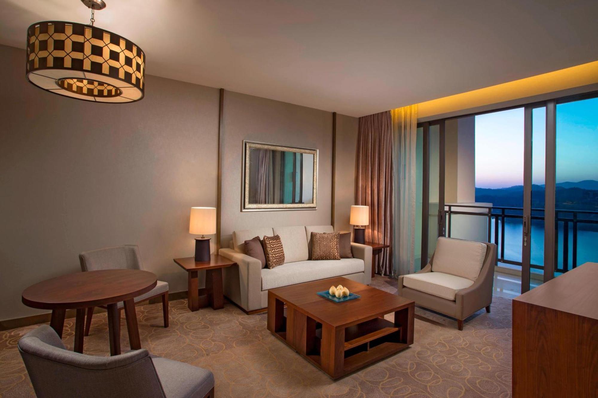 Sheraton Bailuhu Resort, Huizhou Хойчжоу Экстерьер фото