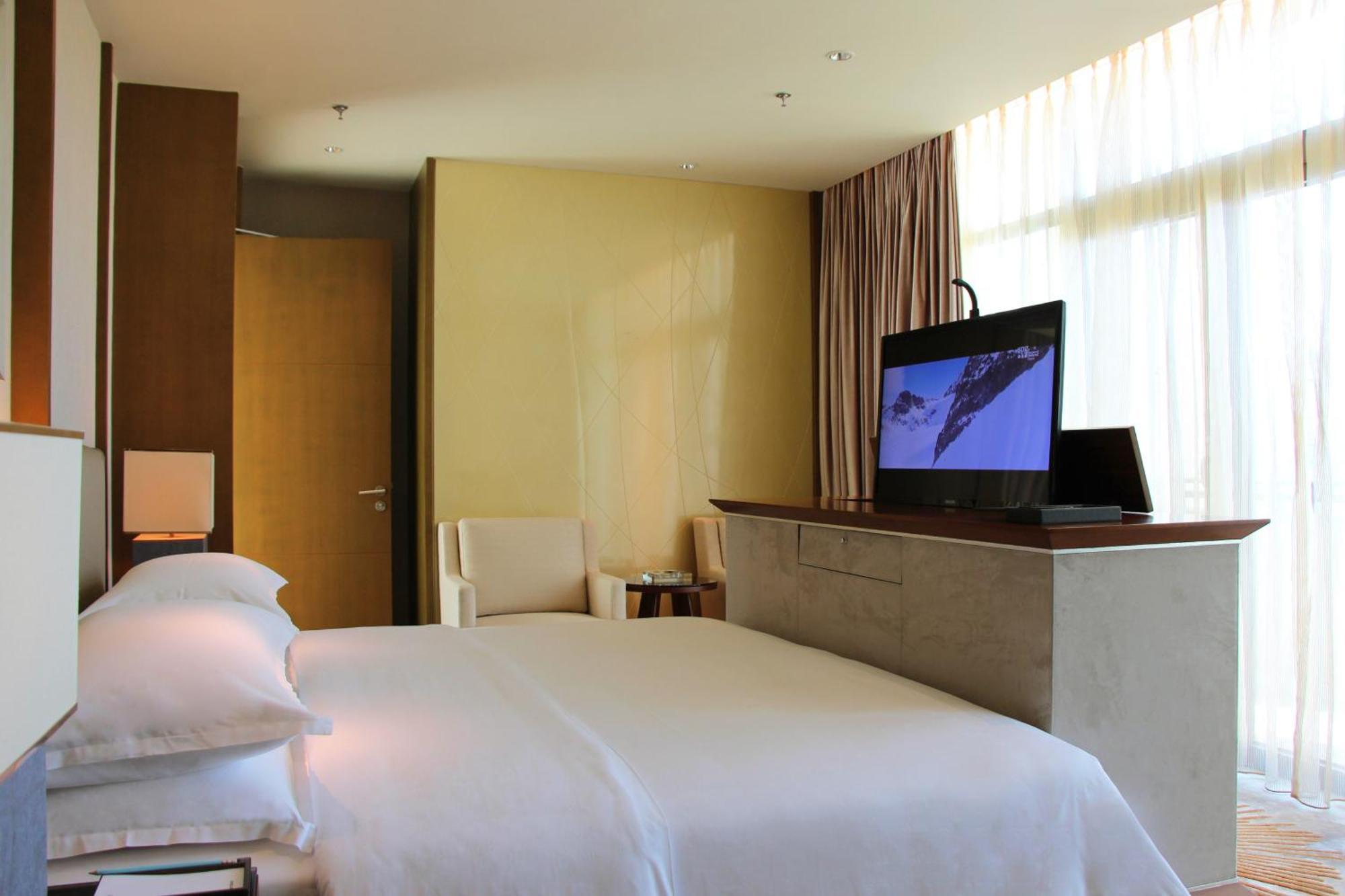 Sheraton Bailuhu Resort, Huizhou Хойчжоу Экстерьер фото